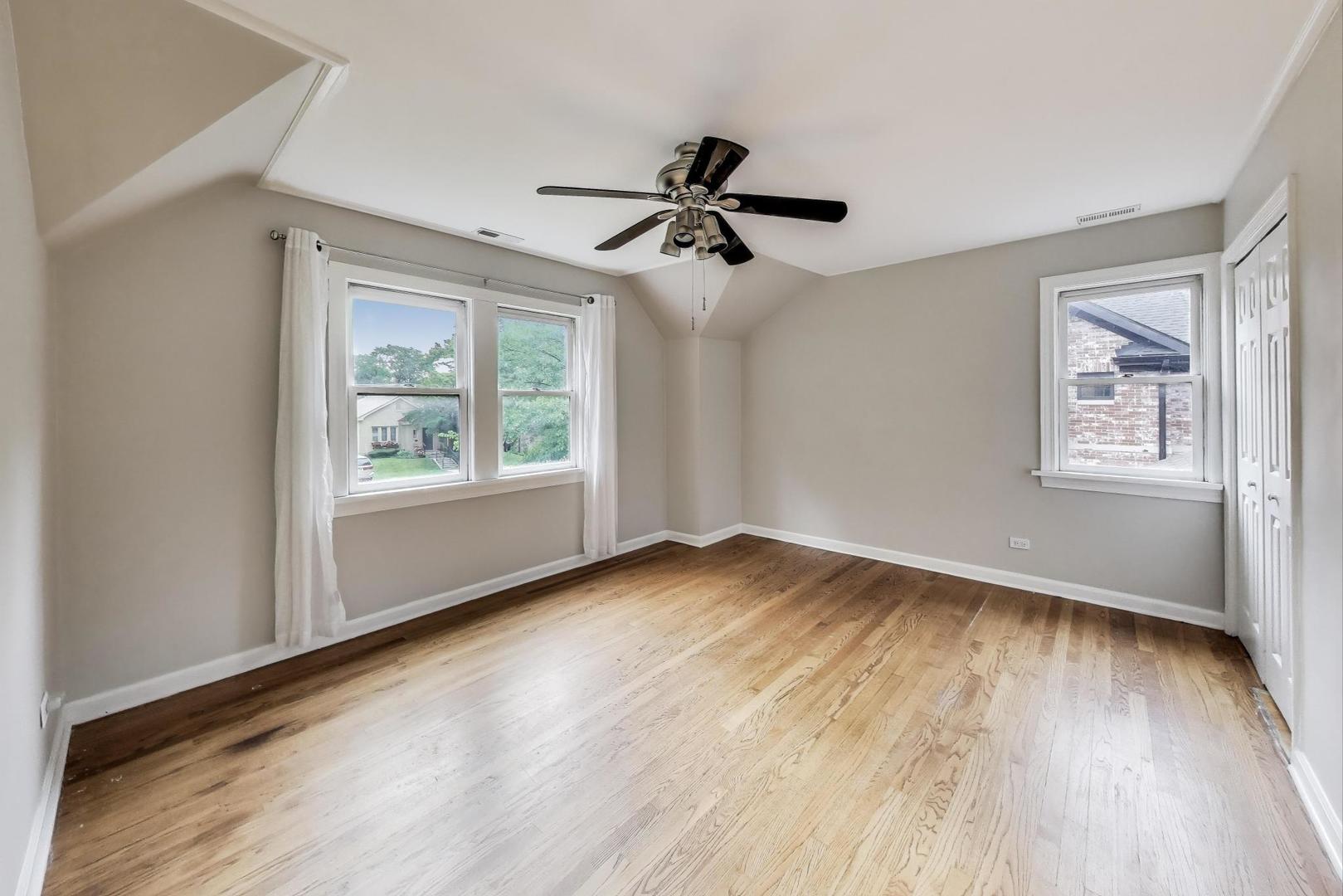 624 N MERRILL Street, Park Ridge, IL 60068