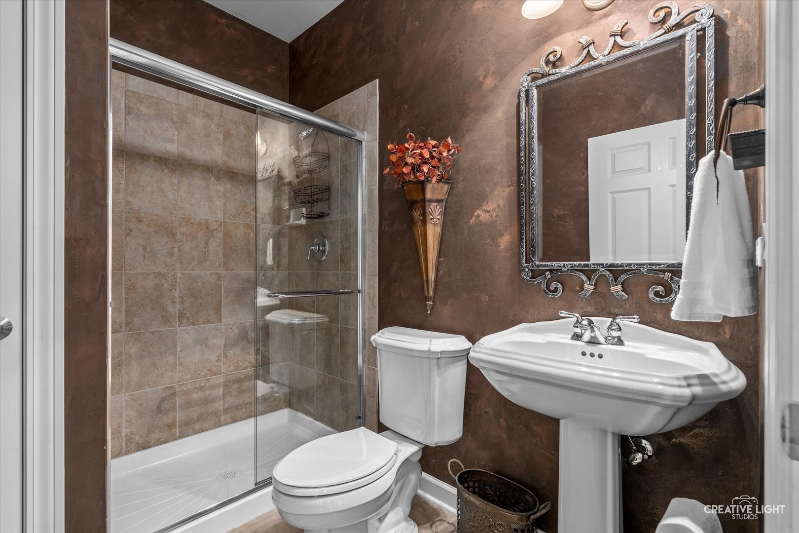 3111 Twilight Avenue, Naperville, IL 60564