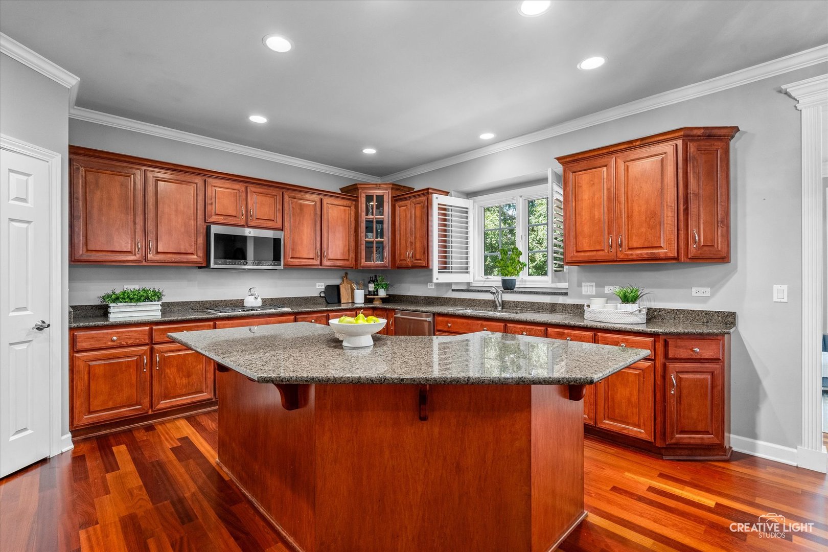 3111 Twilight Avenue, Naperville, IL 60564