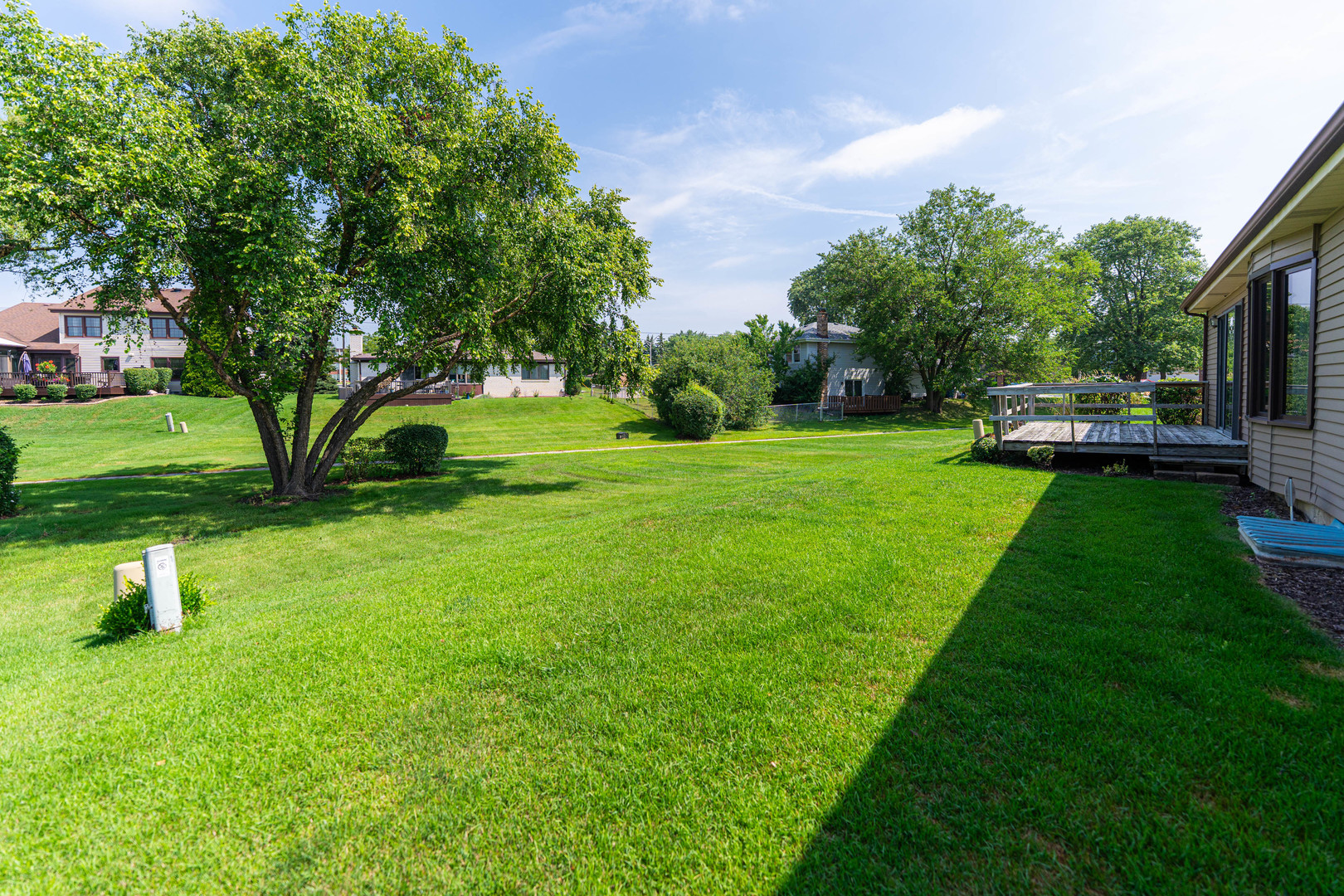 90 N Prairie Drive, Addison, IL 60101