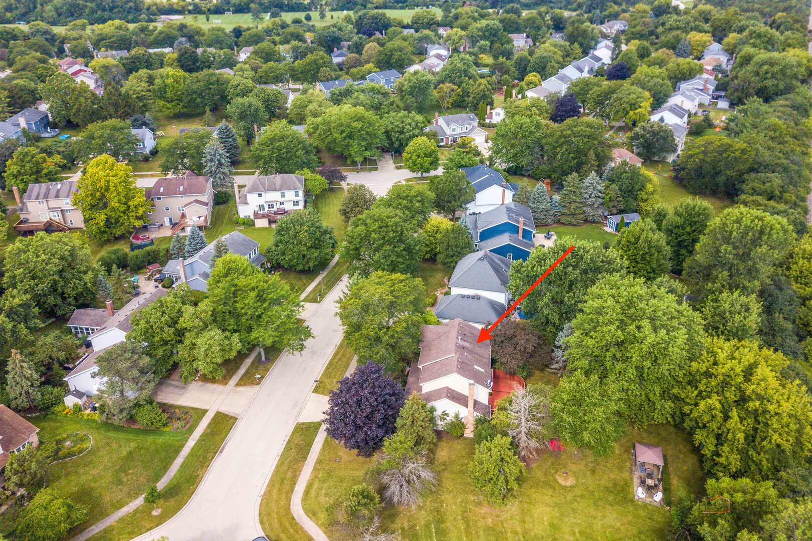1708 Park Crest Court, Libertyville, IL 60048