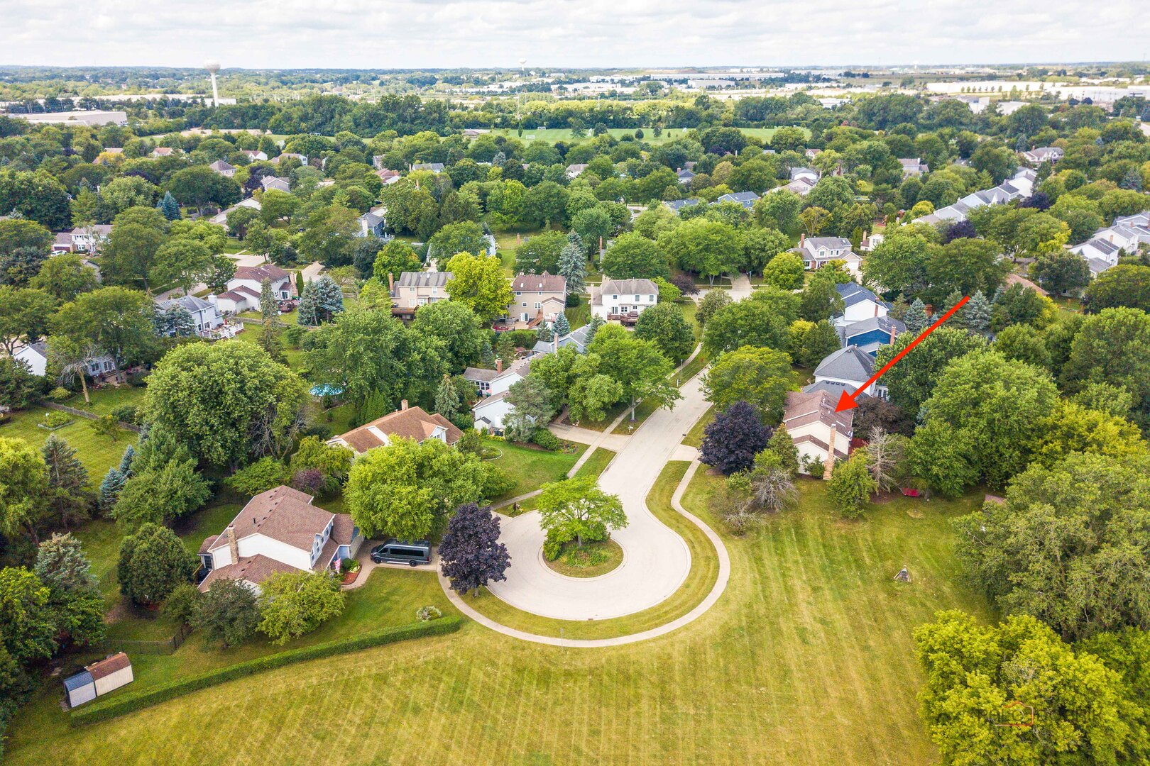 1708 Park Crest Court, Libertyville, IL 60048