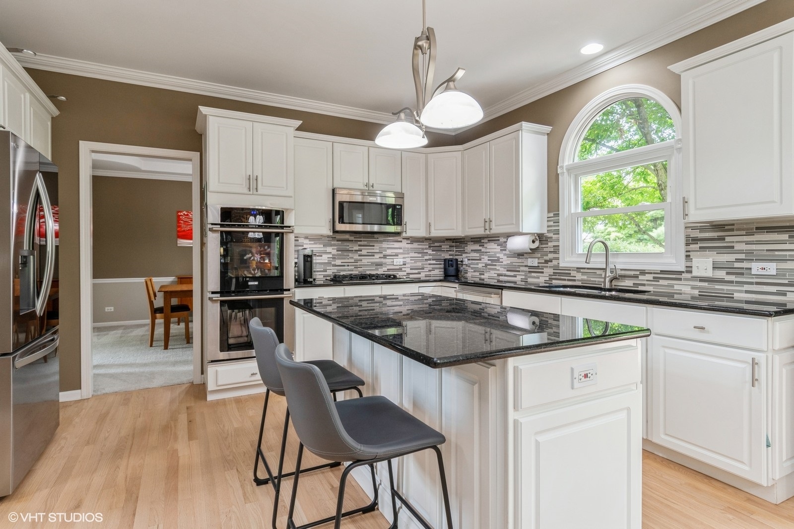 2427 Haider Avenue, Naperville, IL 60564