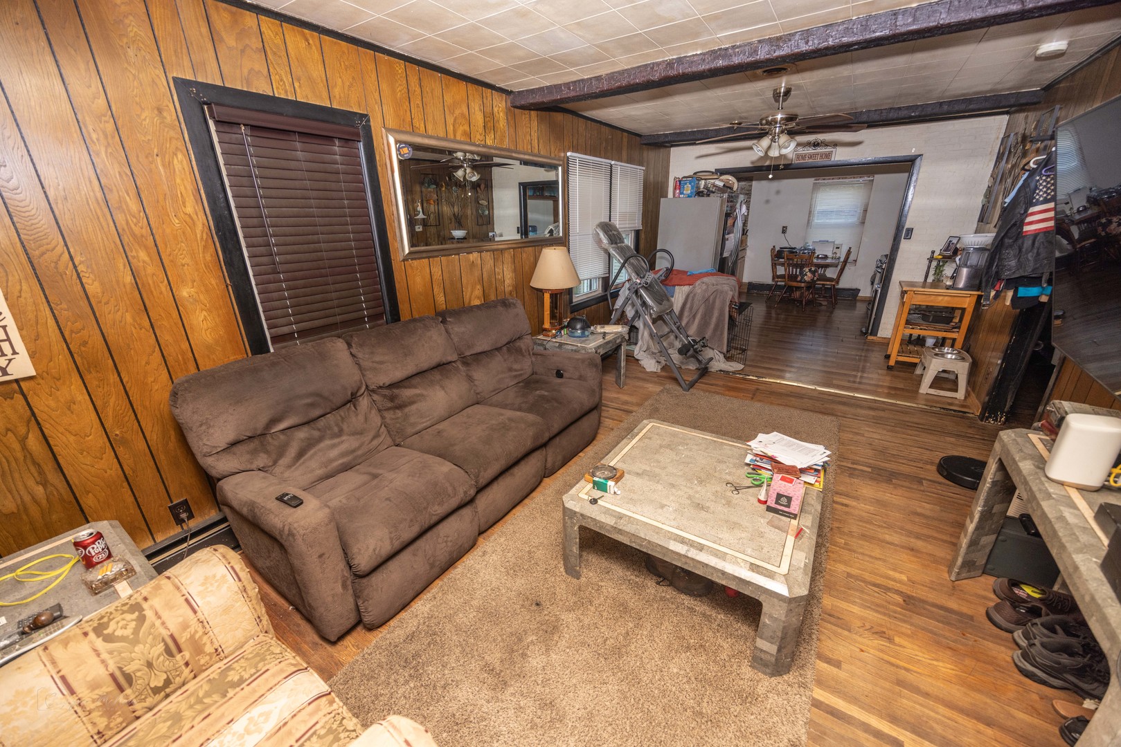 806 Woods Avenue, Joliet, IL 60436