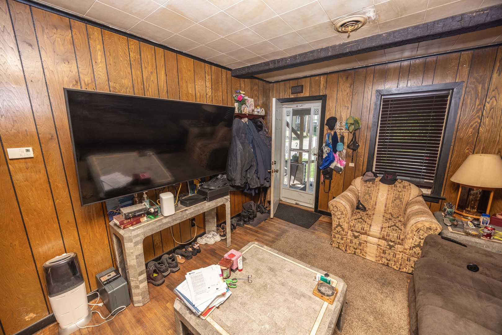 806 Woods Avenue, Joliet, IL 60436