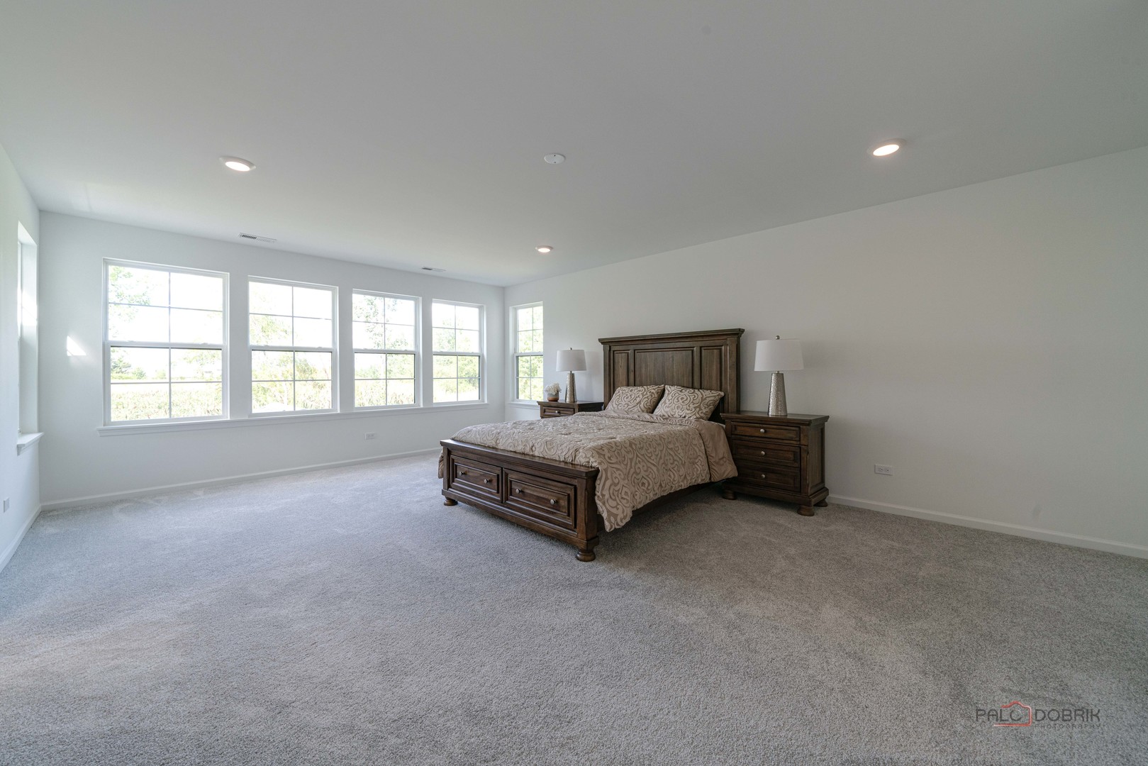 124 Tournament Drive, Hawthorn Woods, IL 60047