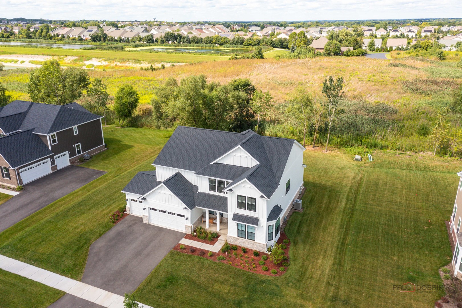 124 Tournament Drive, Hawthorn Woods, IL 60047