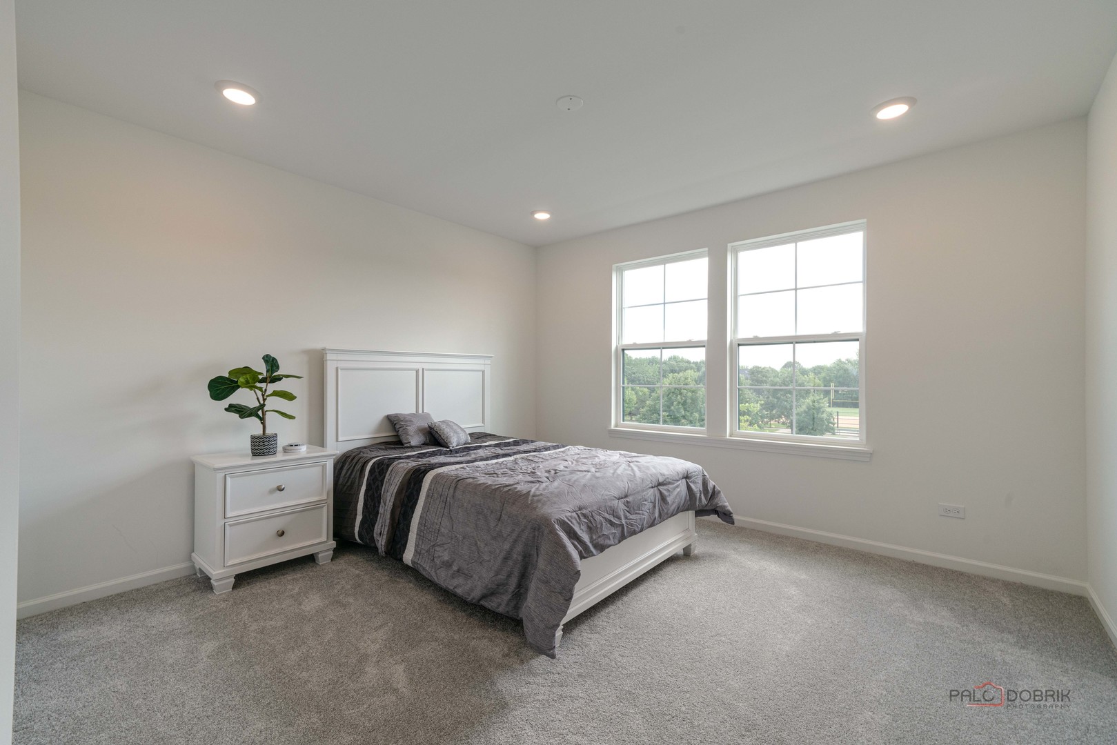124 Tournament Drive, Hawthorn Woods, IL 60047