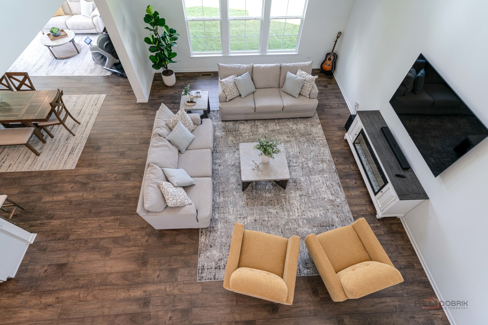 124 Tournament Drive, Hawthorn Woods, IL 60047