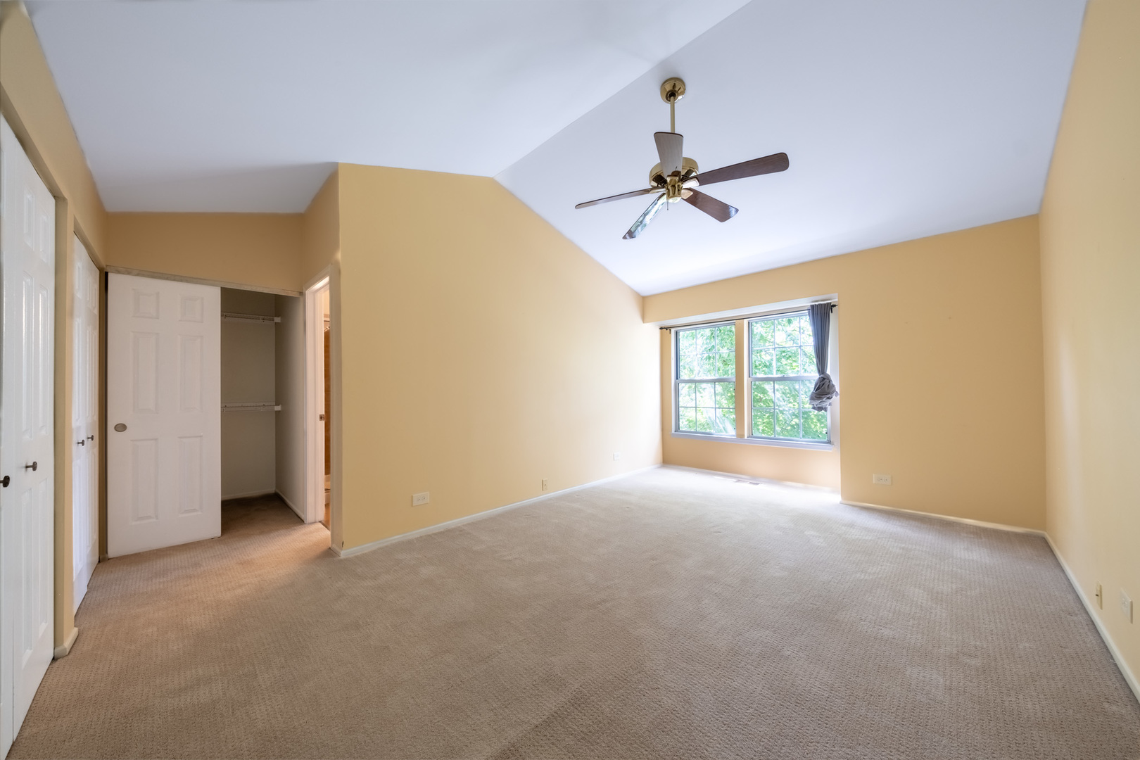 1535 Birmingham Lane, Crystal Lake, IL 60014