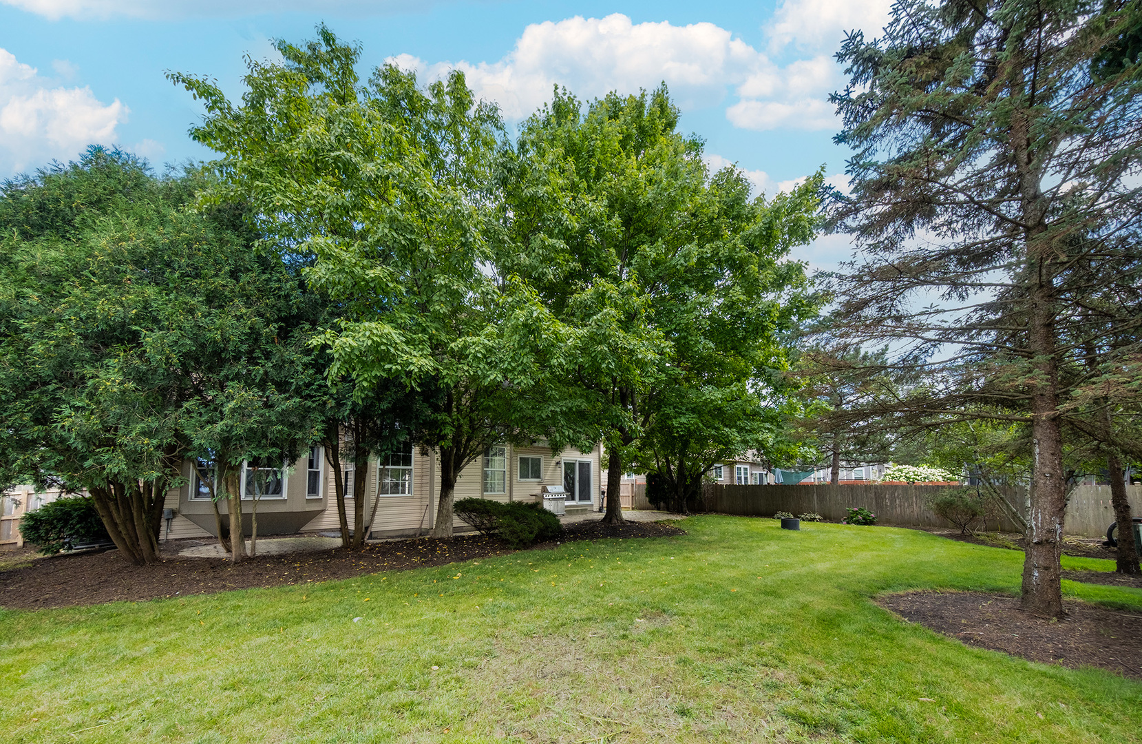 1535 Birmingham Lane, Crystal Lake, IL 60014