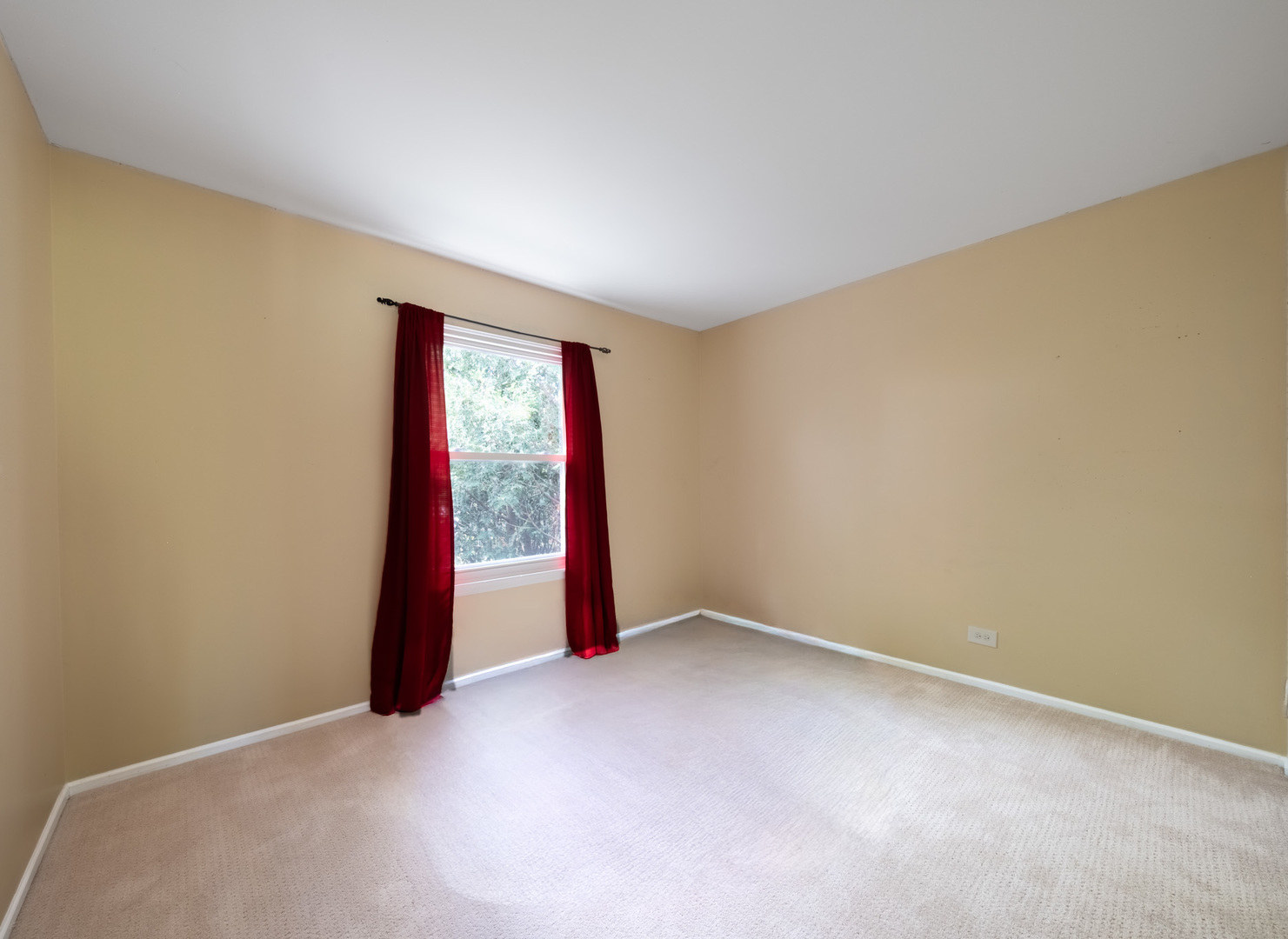 1535 Birmingham Lane, Crystal Lake, IL 60014