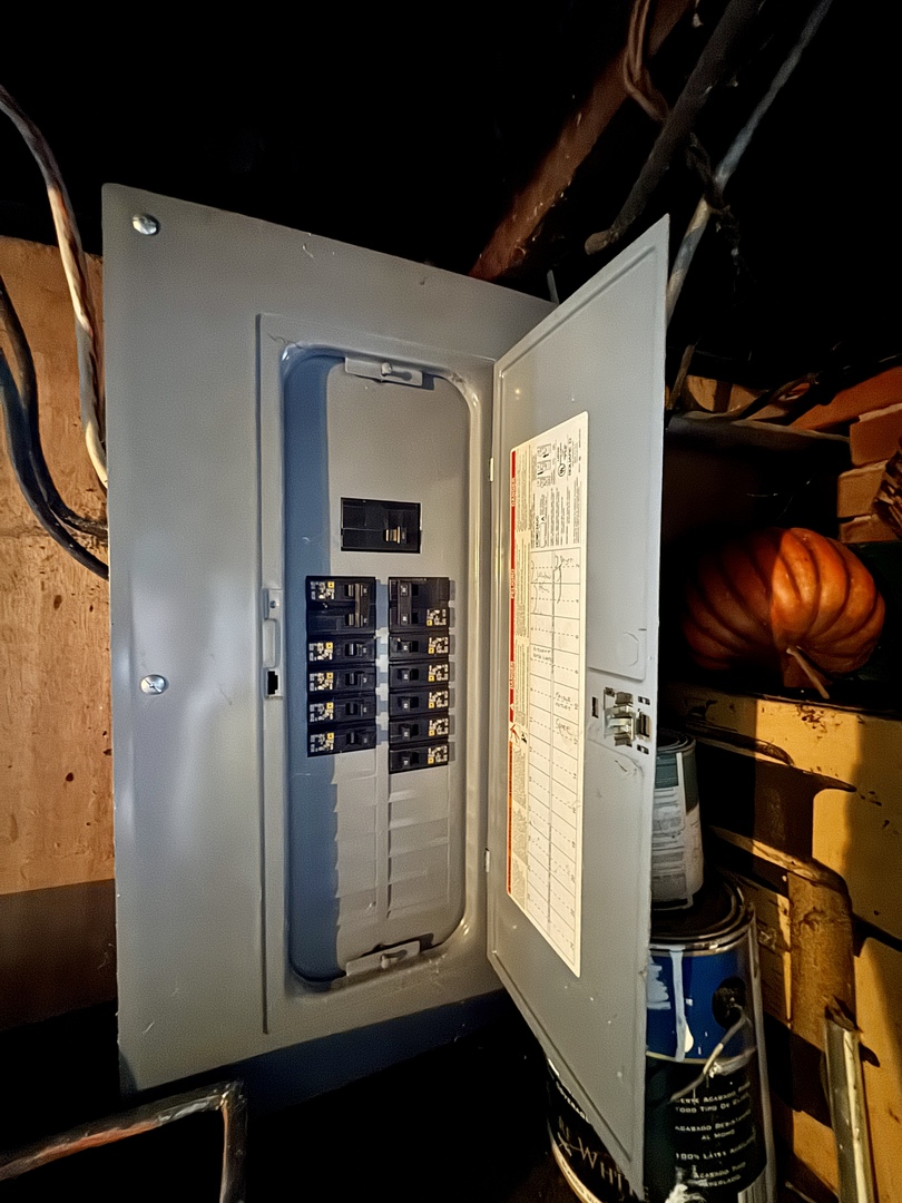 210 N Church Street, Princeton, IL 61356