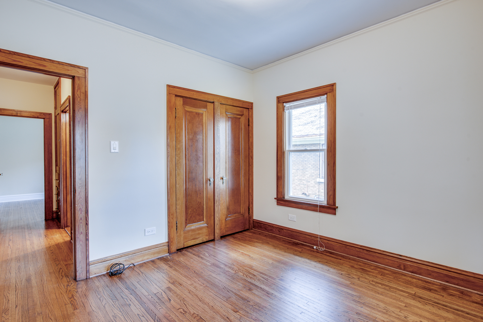 819 Oakland Avenue, Joliet, IL 60435