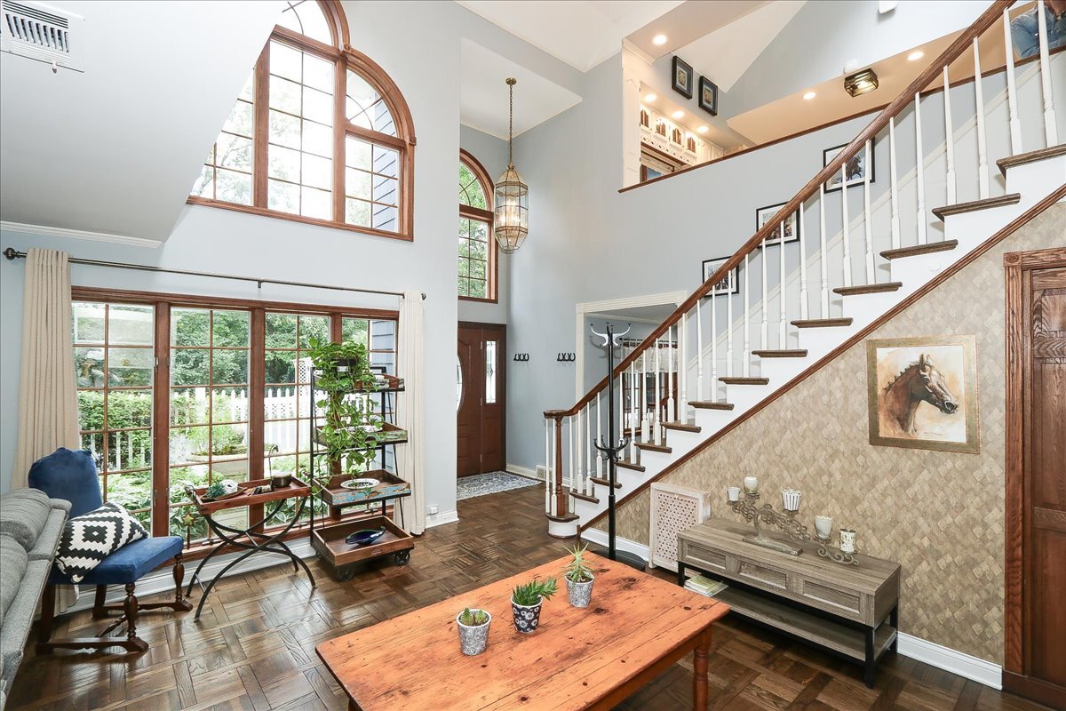 25440 N Wagon Wheel Court, Barrington, IL 60010