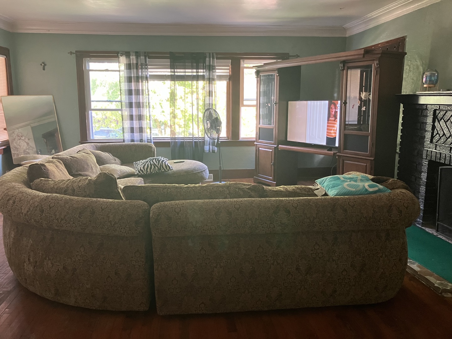 1030 N Ash Street, Waukegan, IL 60085