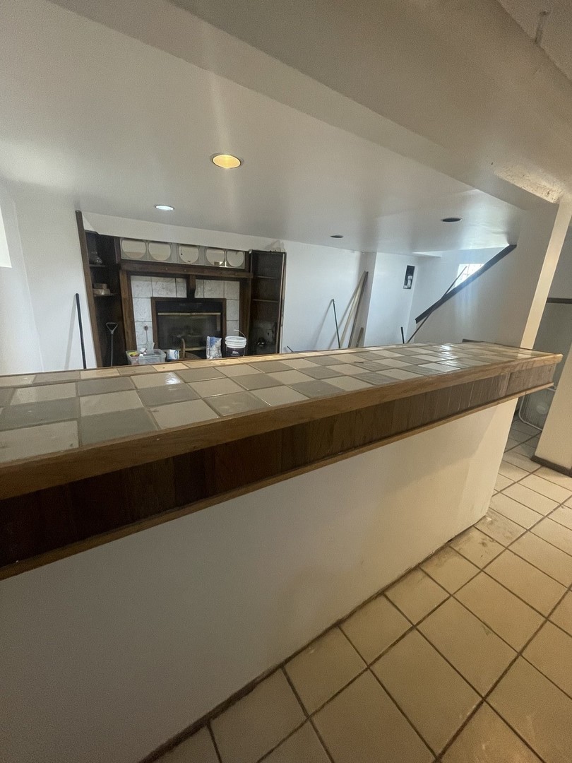 9601 S Perry Avenue, Chicago, IL 60628