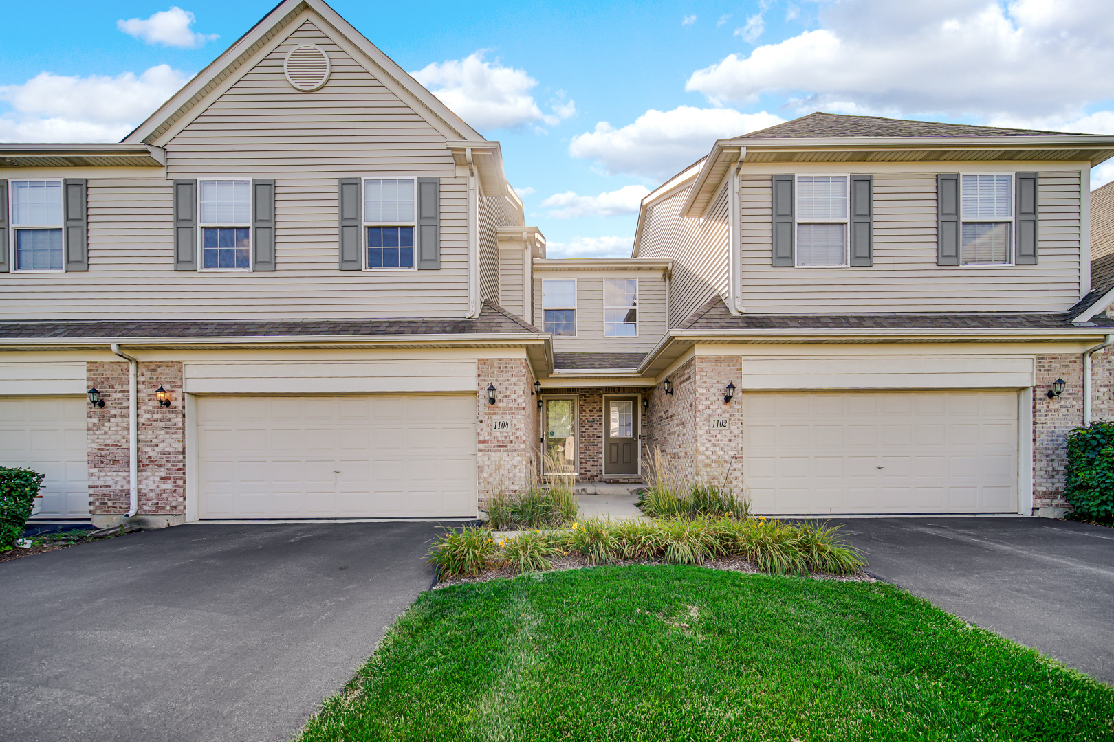 1104 Loganbury Court #0, Elgin, IL 60120