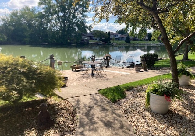 19501 Lake Shore Drive #2S, Lynwood, IL 60411