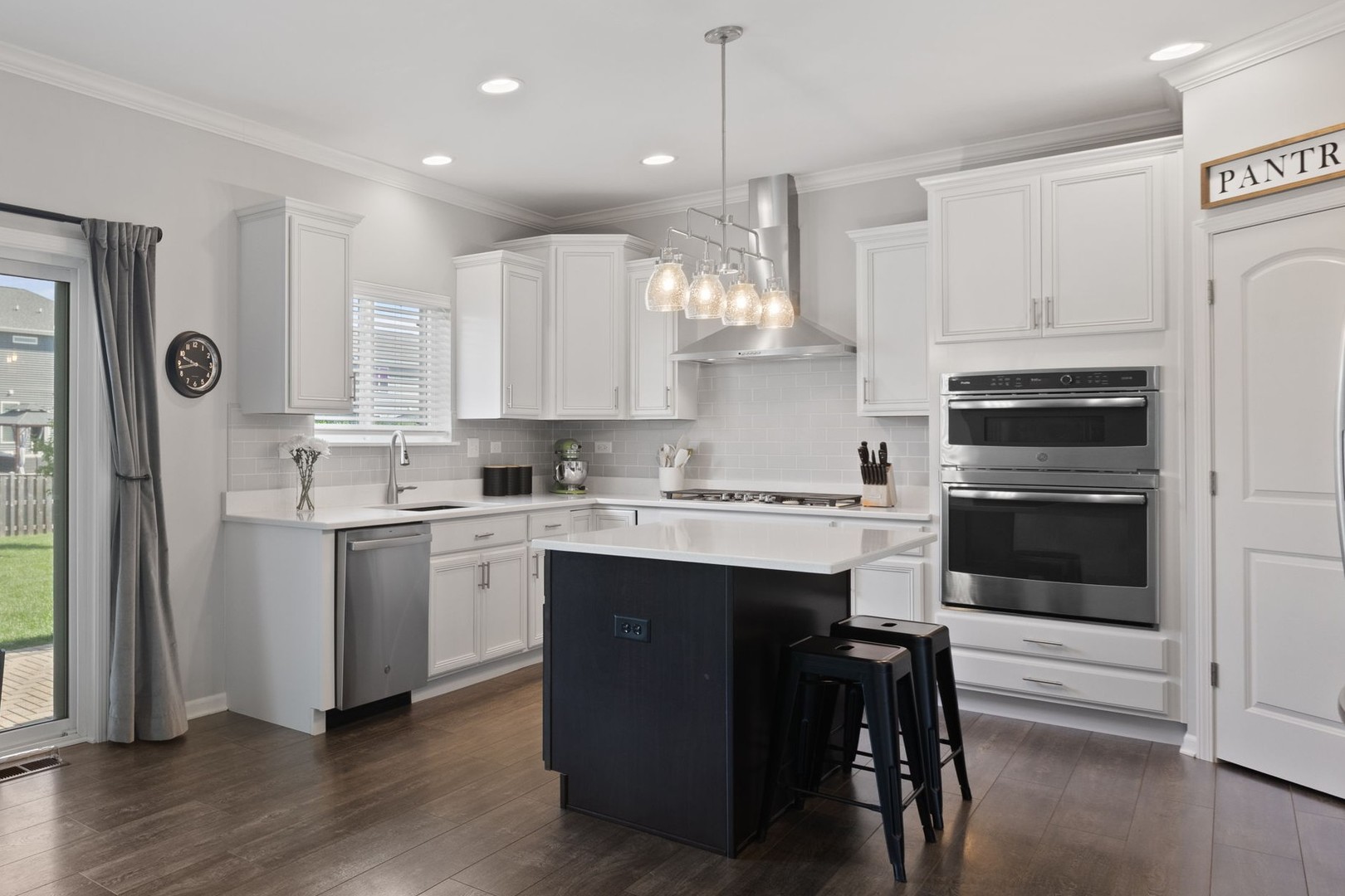 2012 Mayfair Drive, Island Lake, IL 60042