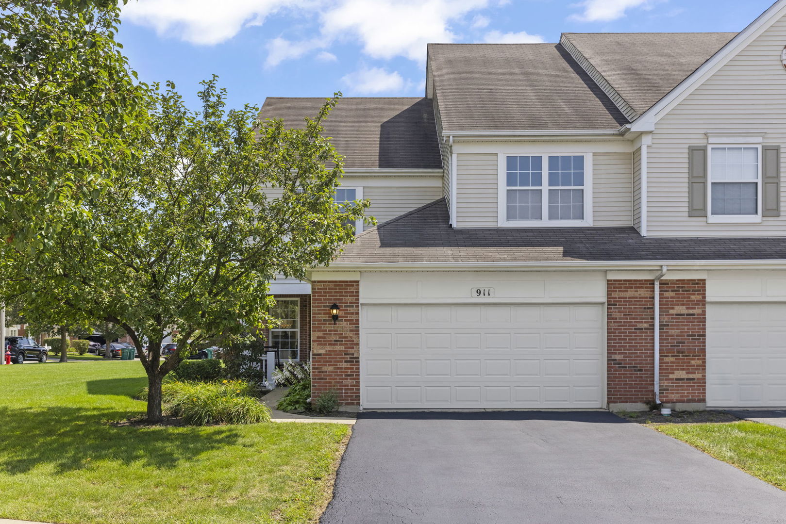 911 Bluebell Circle, Joliet, IL 60431