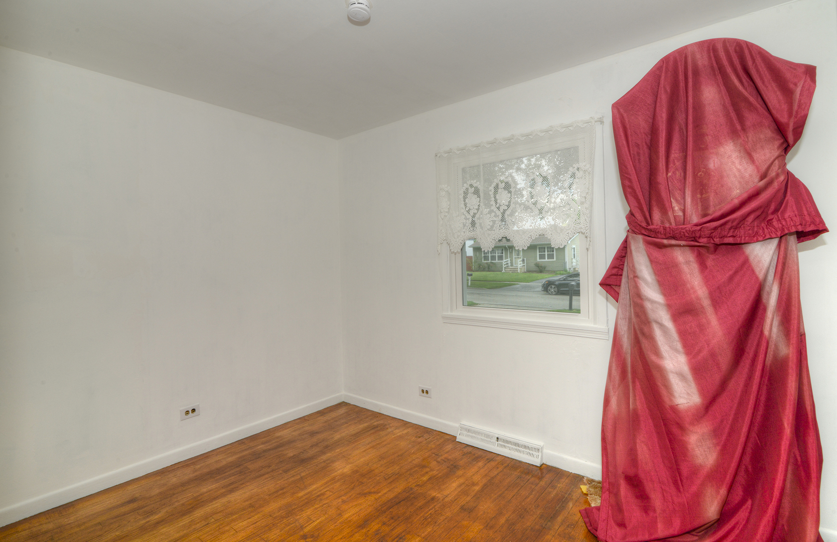 822 Parkside Avenue, West Chicago, IL 60185