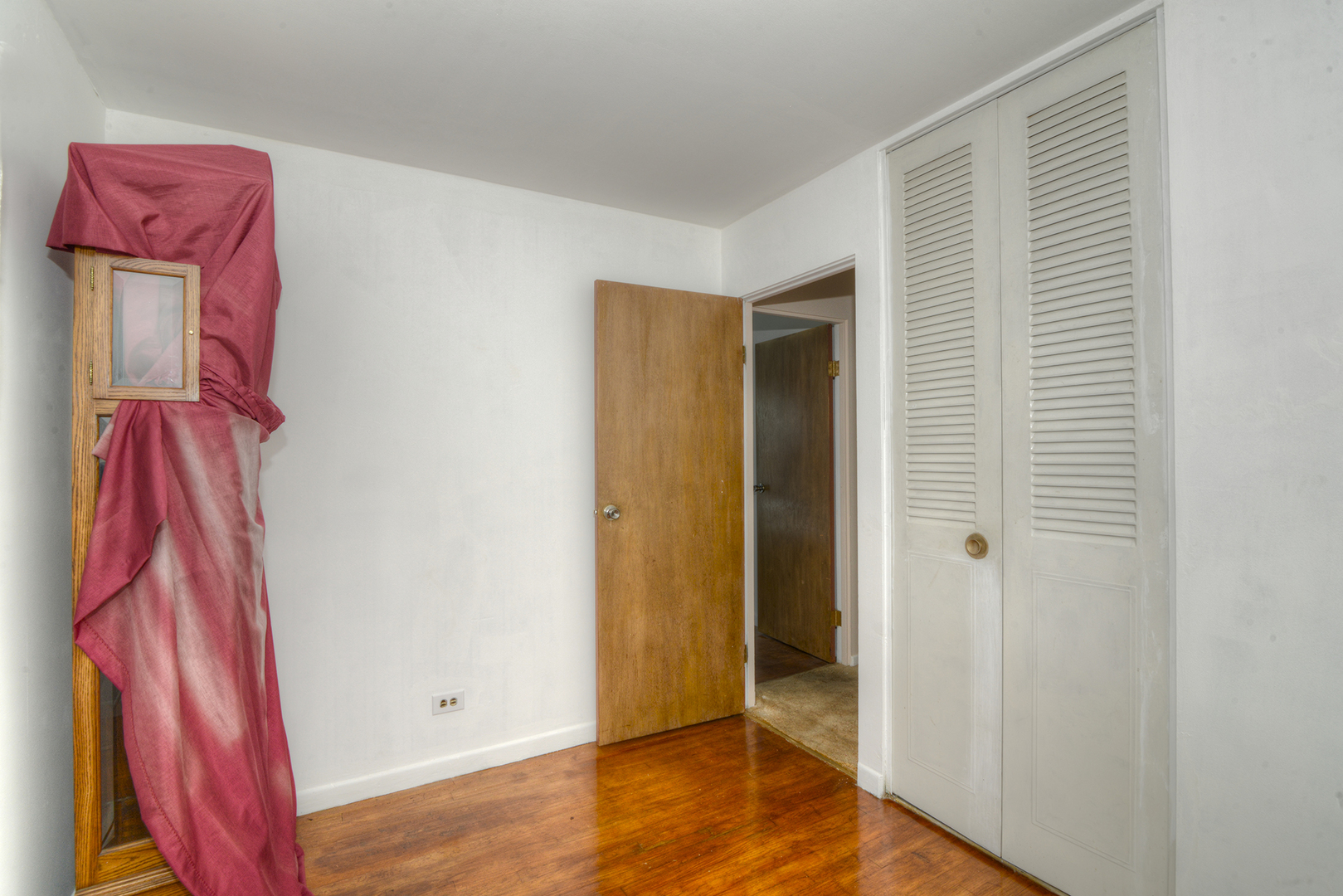 822 Parkside Avenue, West Chicago, IL 60185