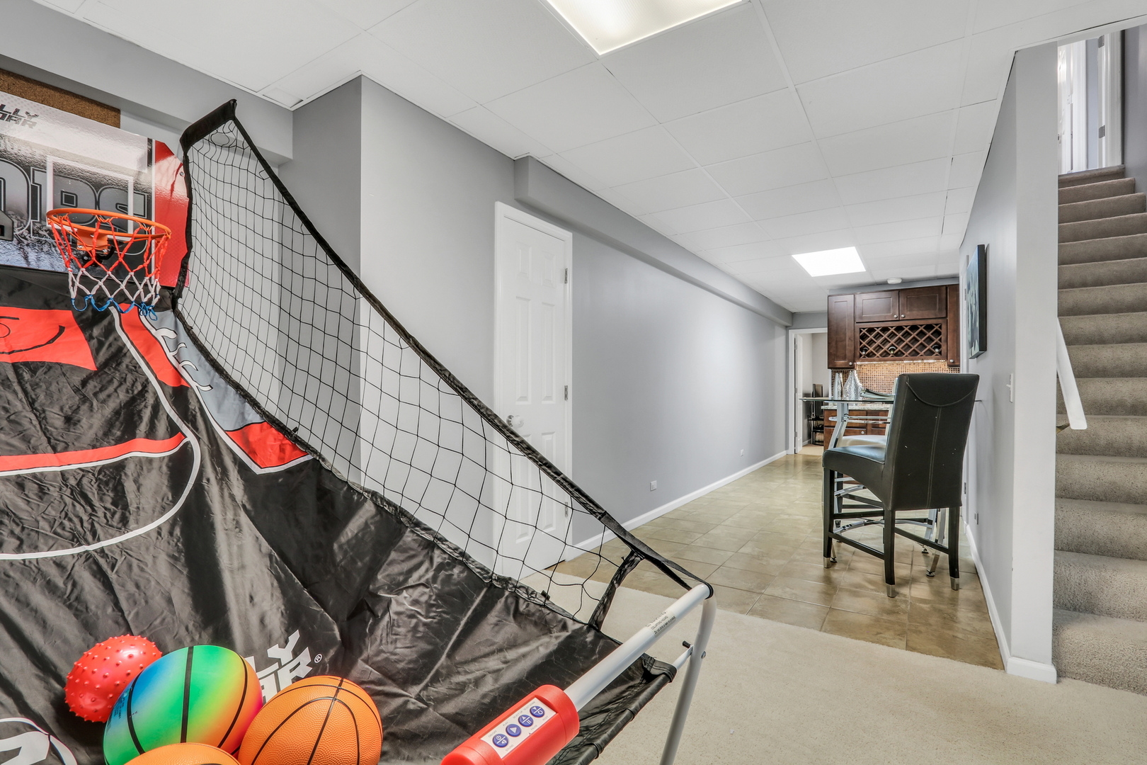 1704 Belle Haven Drive, Grayslake, IL 60030