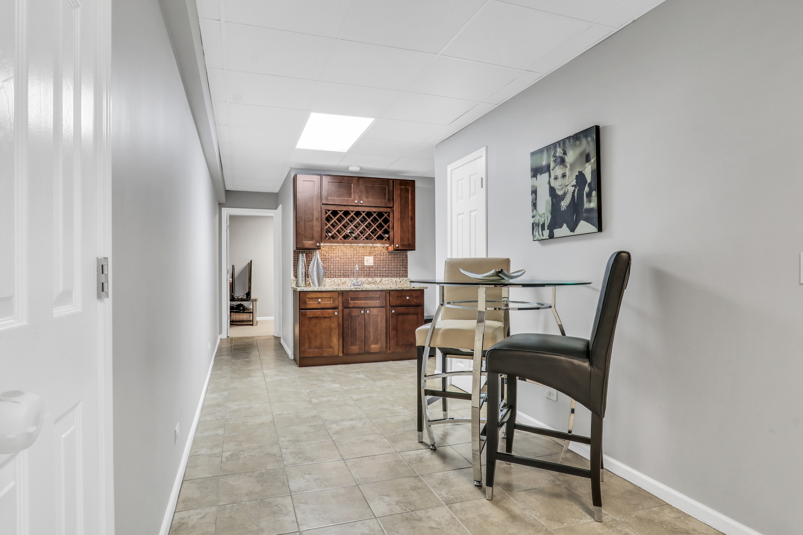 1704 Belle Haven Drive, Grayslake, IL 60030