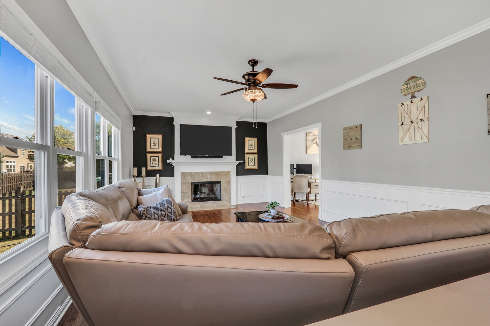 1704 Belle Haven Drive, Grayslake, IL 60030