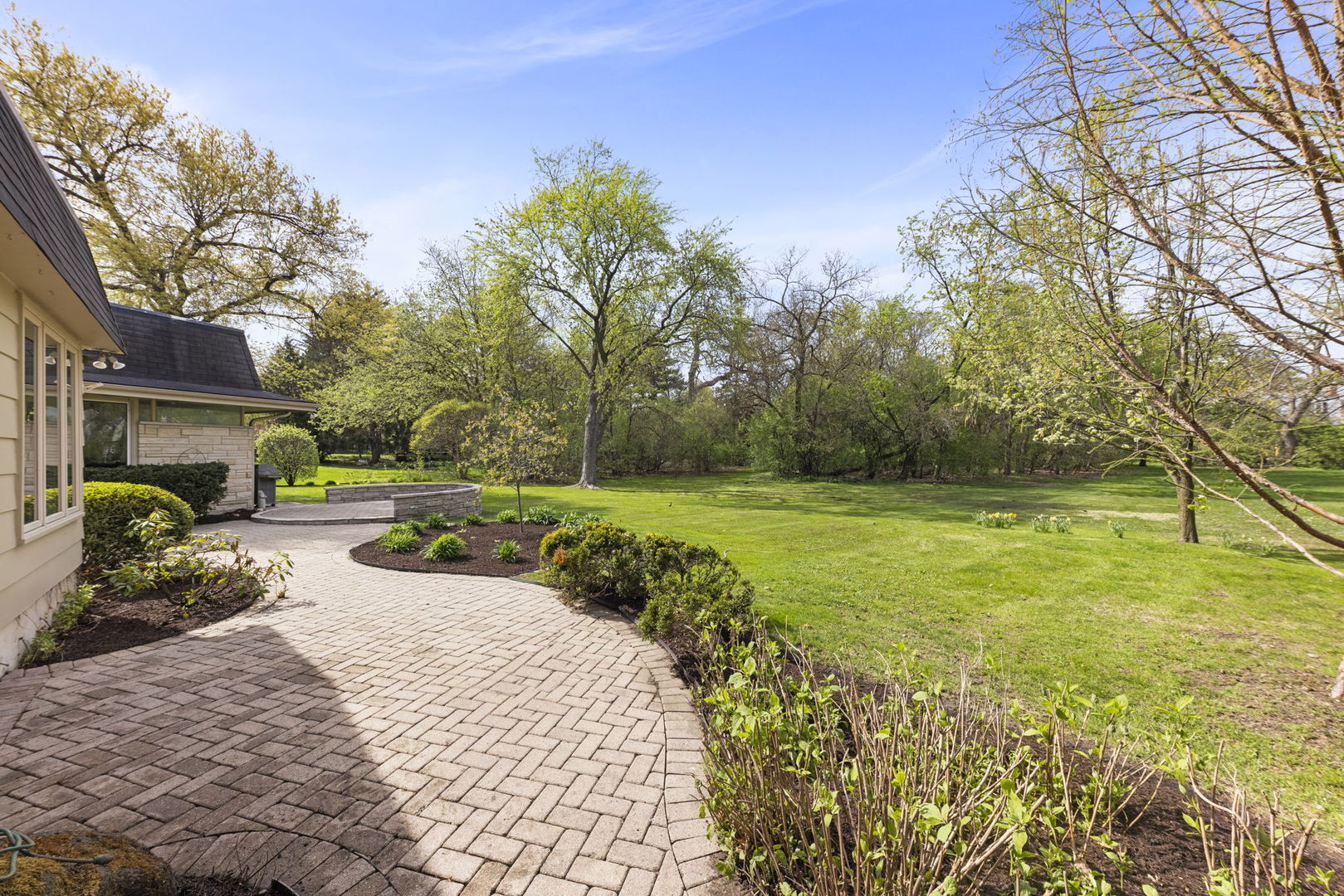 606 Lakeview Terrace, Glen Ellyn, IL 60137