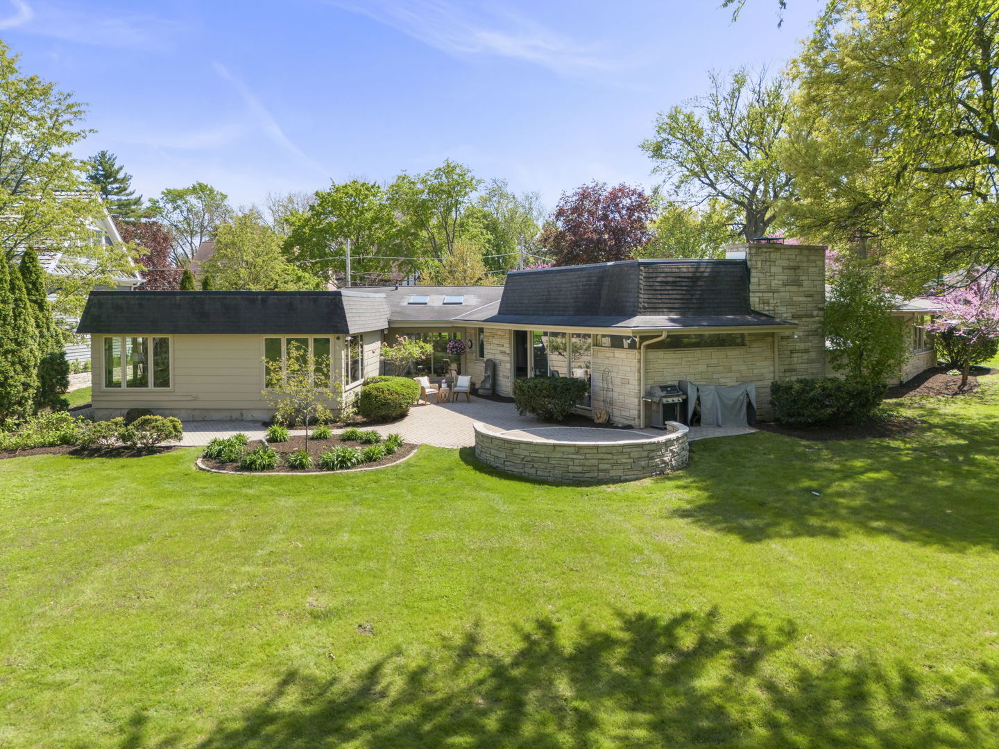 606 Lakeview Terrace, Glen Ellyn, IL 60137