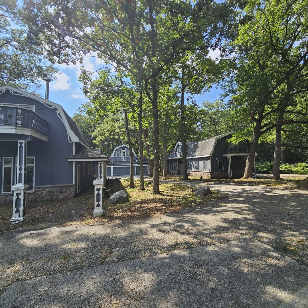13616 Route 176, Woodstock, IL 60098