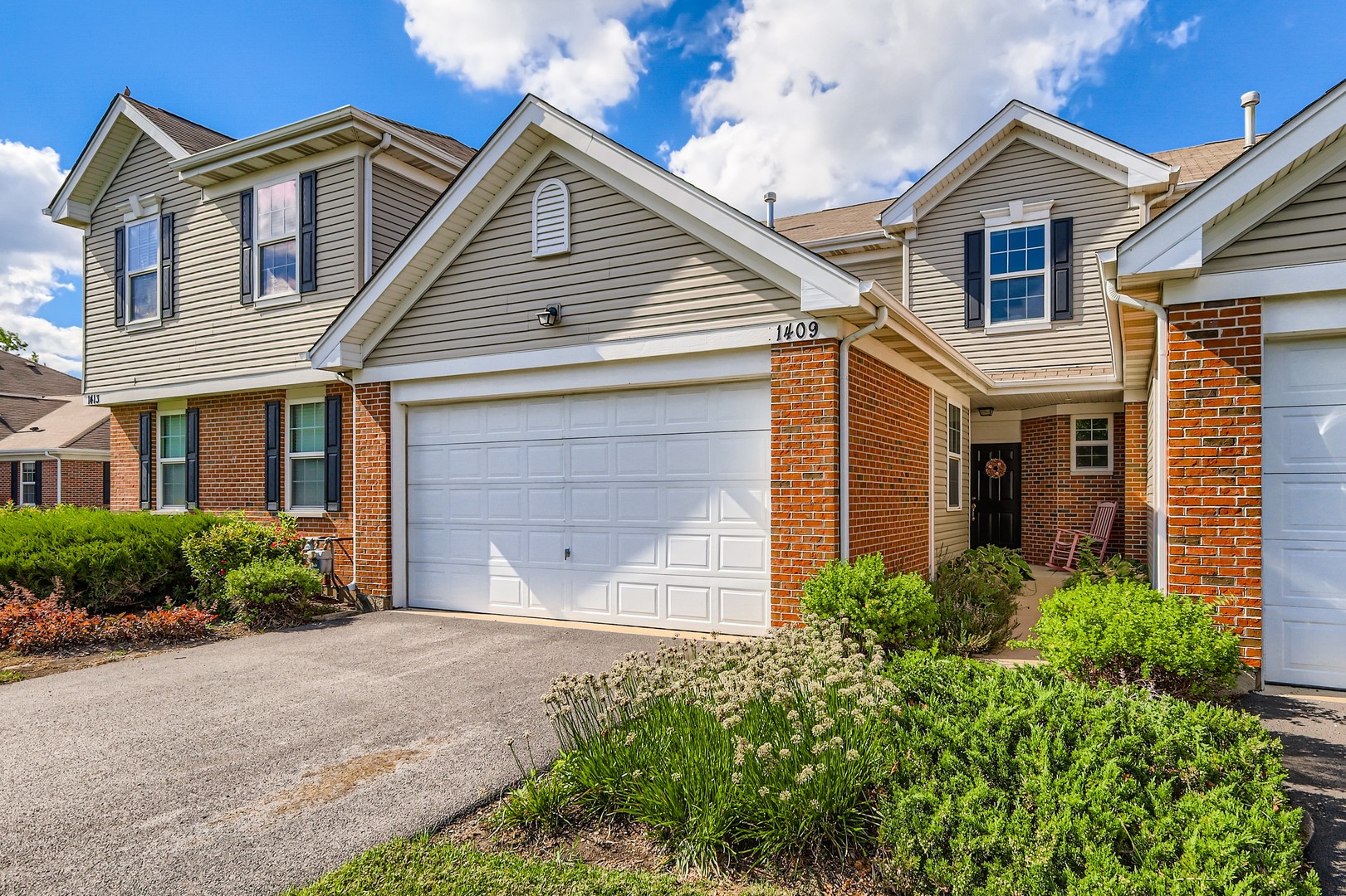 1409 Draper Road, McHenry, IL 60050
