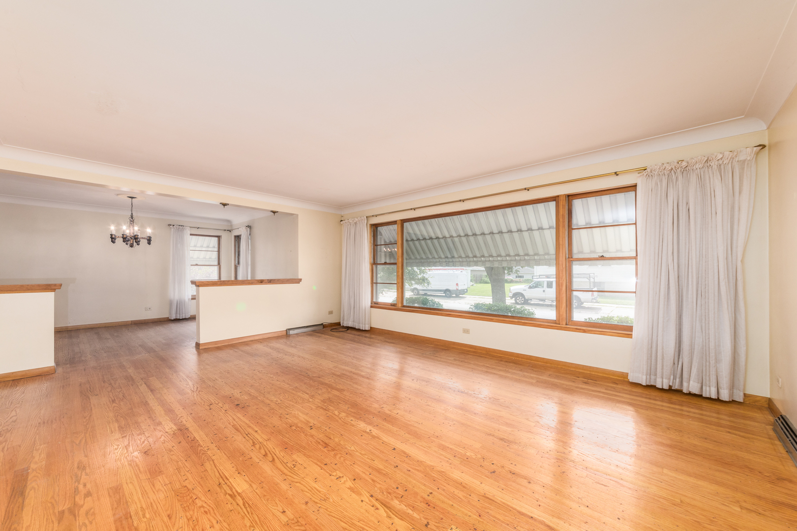 1501 N 37th Avenue, Melrose Park, IL 60160