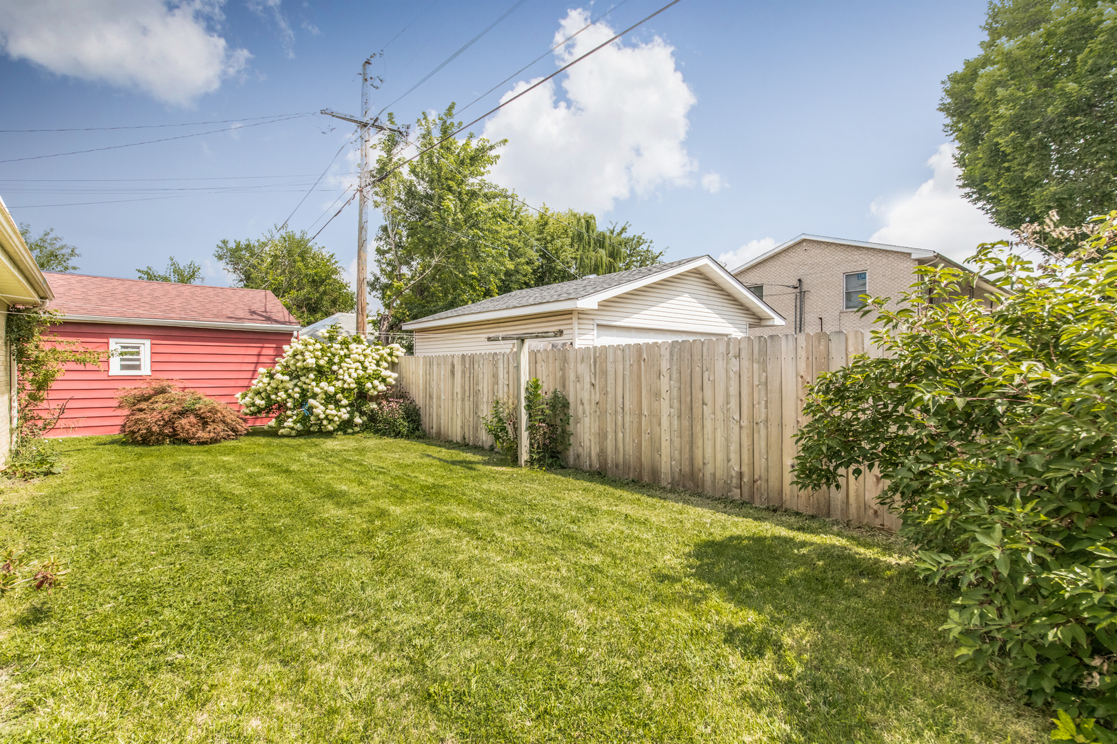 1501 N 37th Avenue, Melrose Park, IL 60160