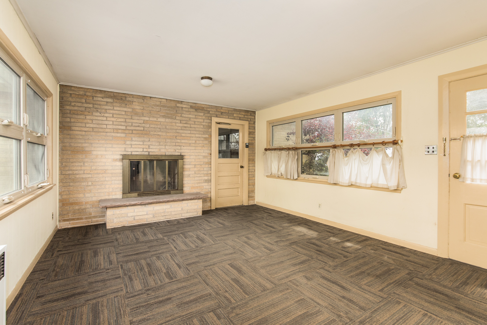 1501 N 37th Avenue, Melrose Park, IL 60160
