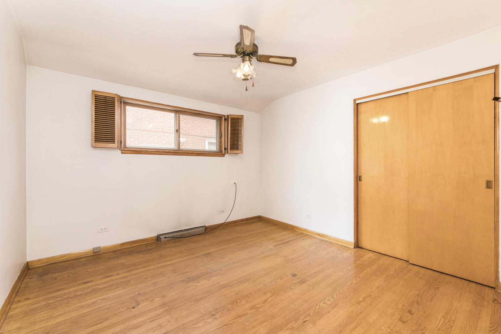 1501 N 37th Avenue, Melrose Park, IL 60160
