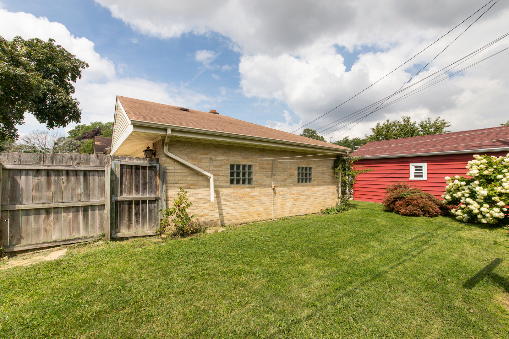 1501 N 37th Avenue, Melrose Park, IL 60160