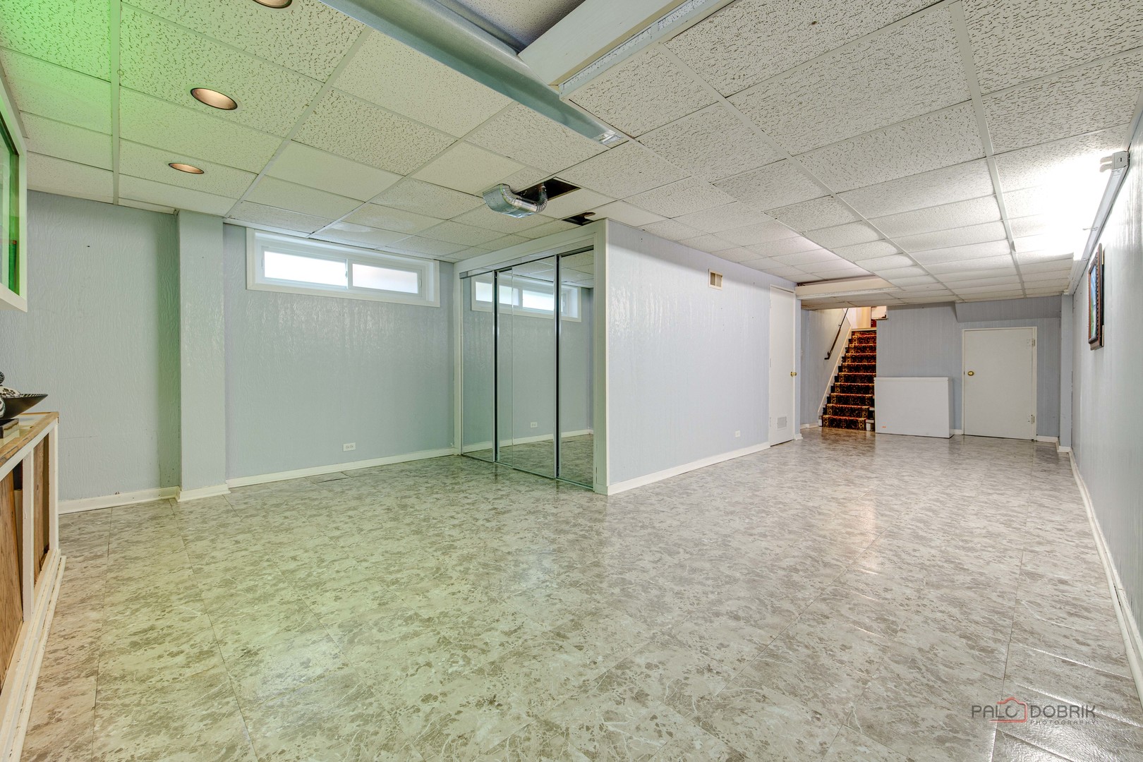 6122 N Central Park Avenue, Chicago, IL 60659