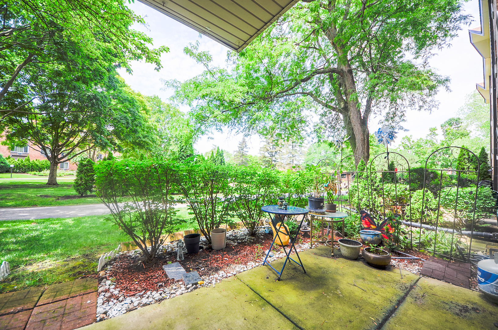 1206 S New Wilke Road #108, Arlington Heights, IL 60005