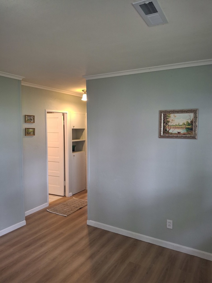 304 Depot Street, Walnut, IL 61376