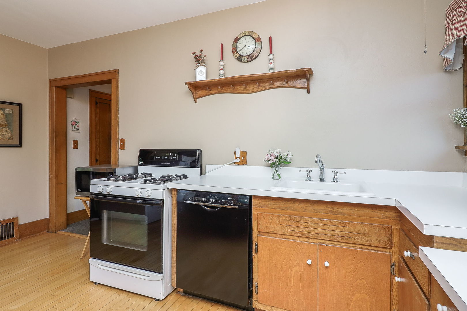 16445 S Park Avenue, South Holland, IL 60473