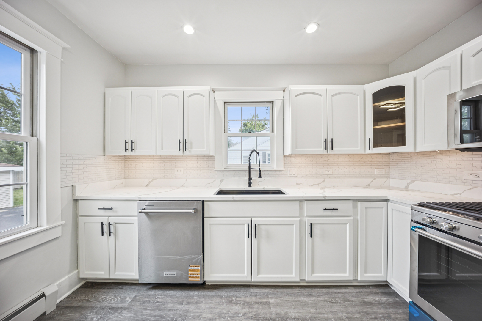 16430 S Park Avenue, South Holland, IL 60473