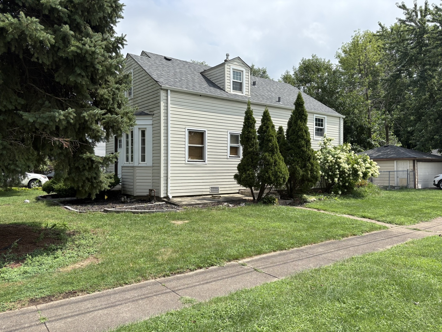 3125 W. 114th. Street, Merrionette Park, IL 60803