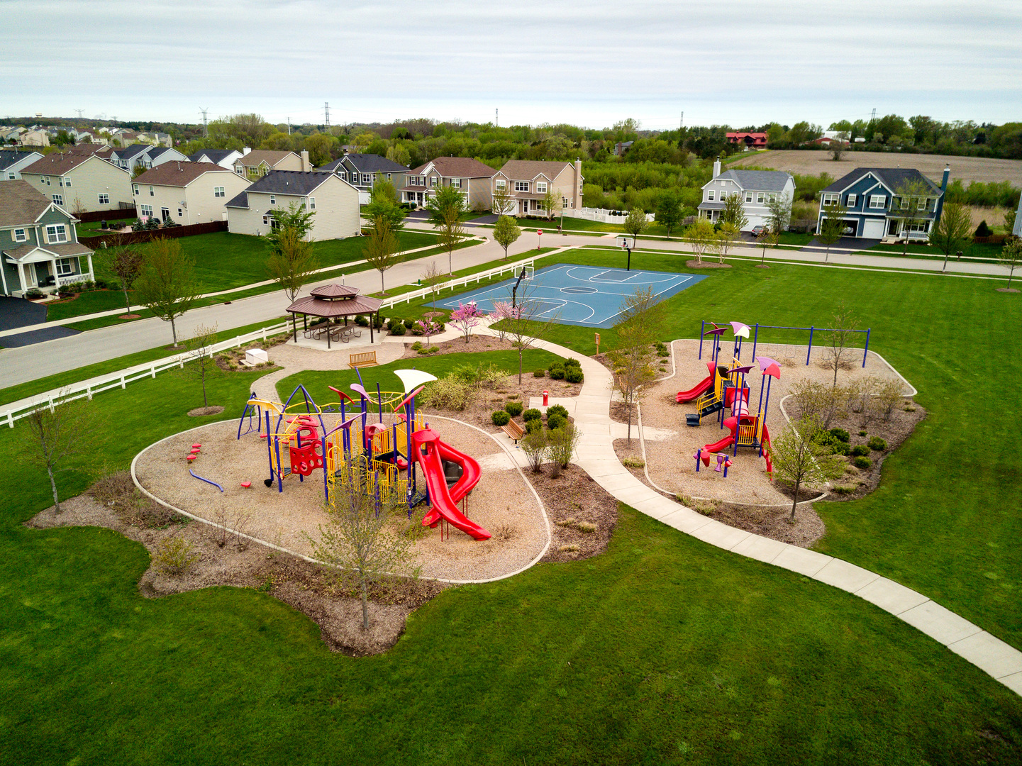 2460 Savanna Drive, Wauconda, IL 60084