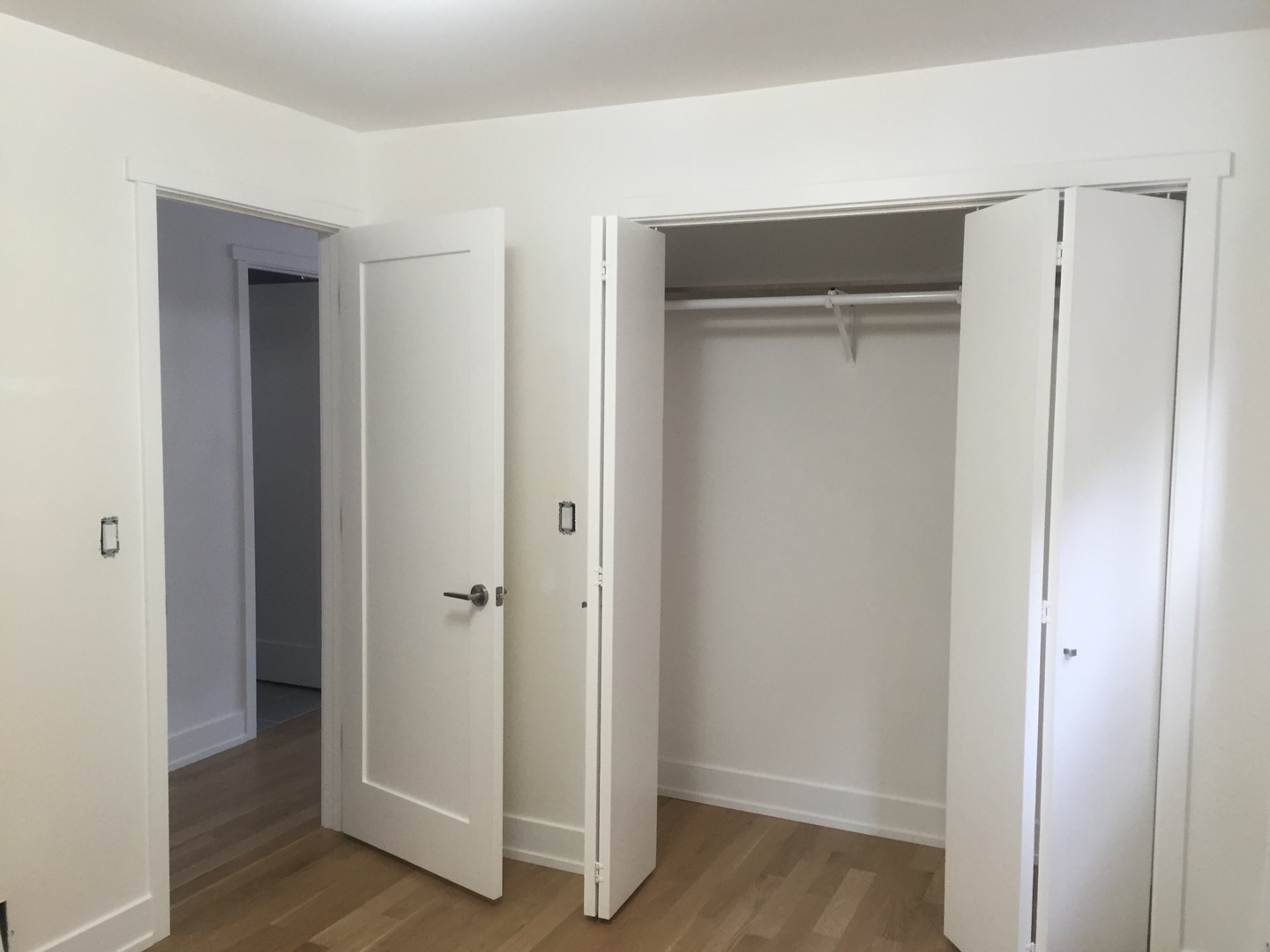 3270 N Elston Avenue #1, Chicago, IL 60618