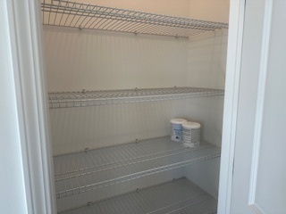 168 Piper Glen Avenue, Oswego, IL 60543