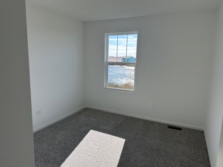 168 Piper Glen Avenue, Oswego, IL 60543