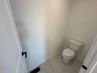 168 Piper Glen Avenue, Oswego, IL 60543